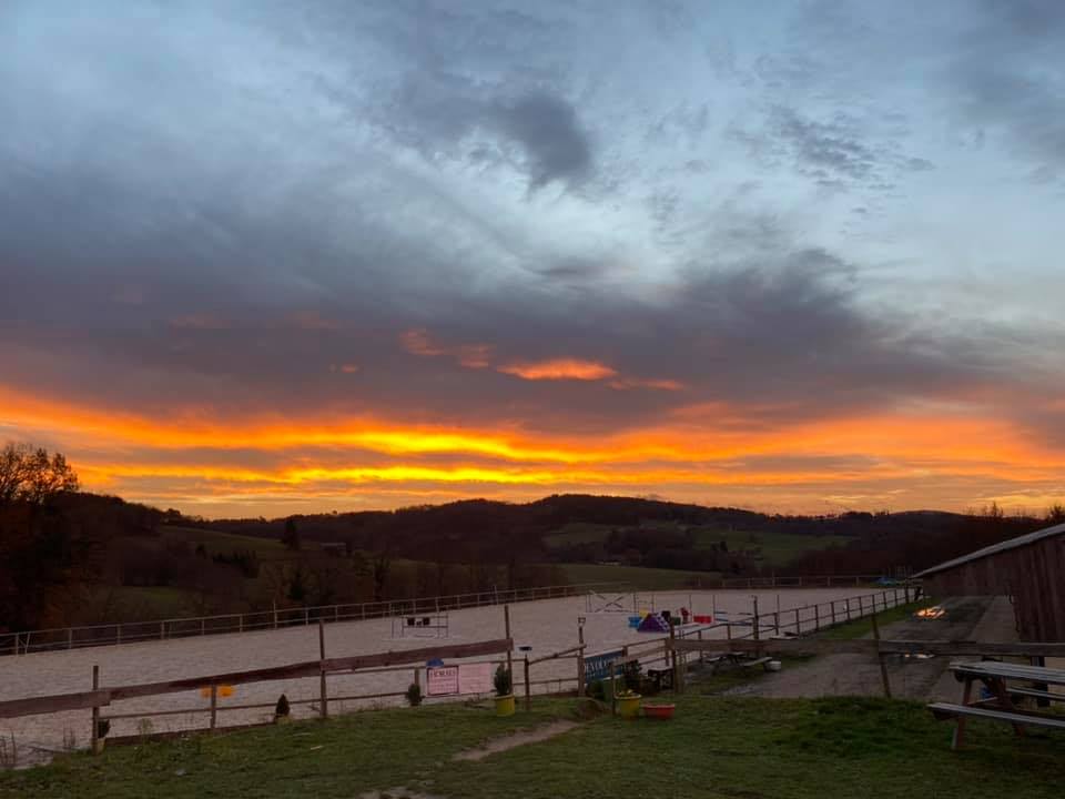 Les Ecuries du Tilleul, Saint-Germain-les-Vergnes - photo 2