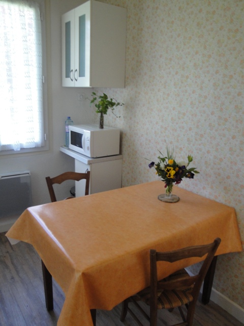 Meublé de Tourisme BEL, Brive-la-Gaillarde - photo 2