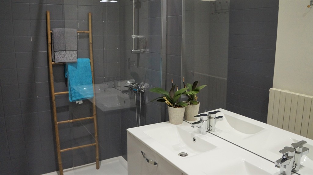 Meublé de Tourisme DUMOND, Bar