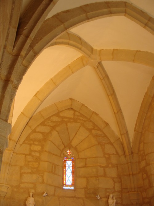 Chapelle du château de Verneuil, Saint-Robert - photo 2