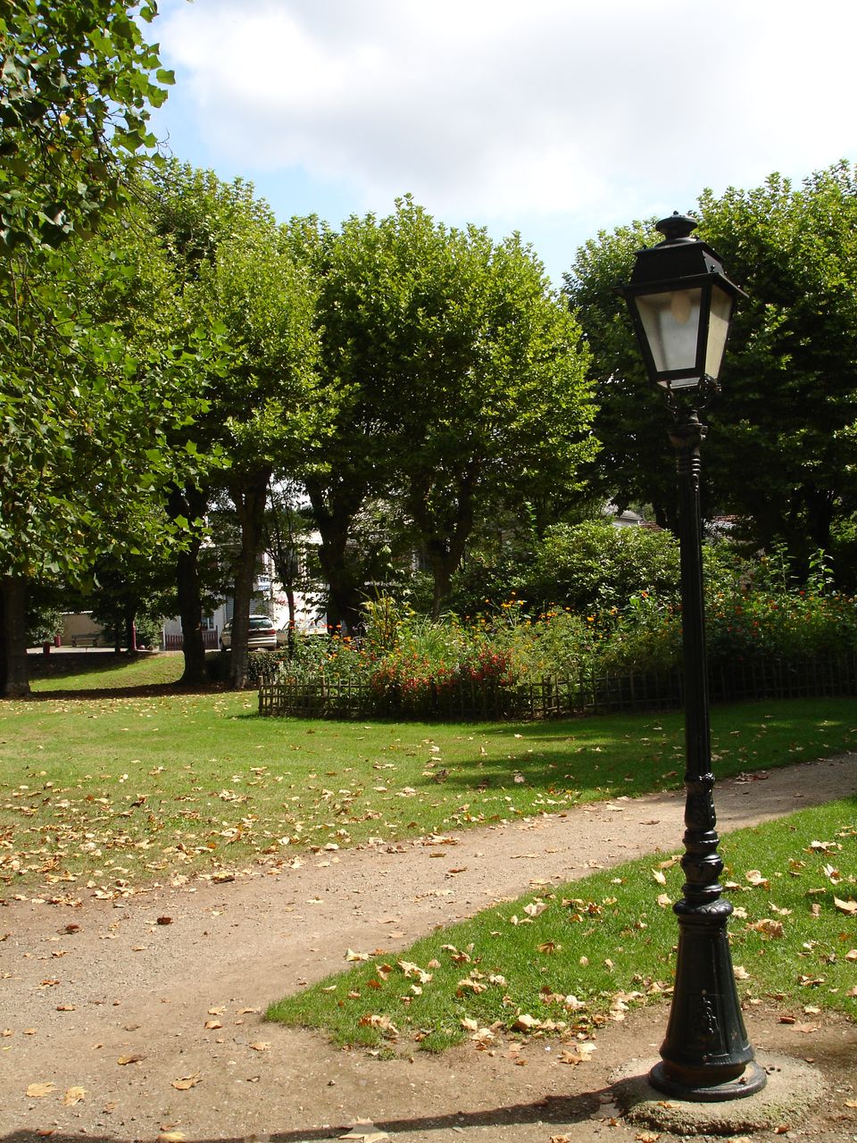 Parc municipal d'OBJAT, Objat - photo 4