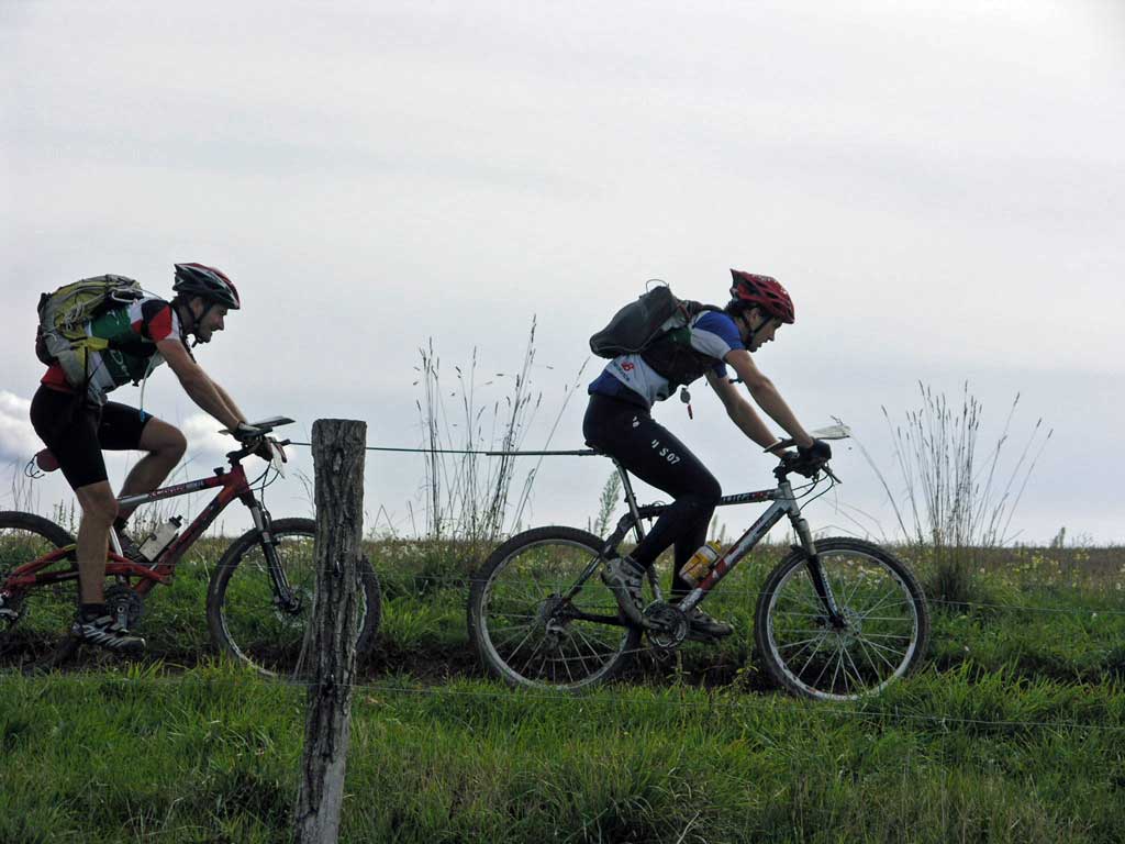 VTT et vélos électriques : BASE Sports Loisirs Vézère — photo 2