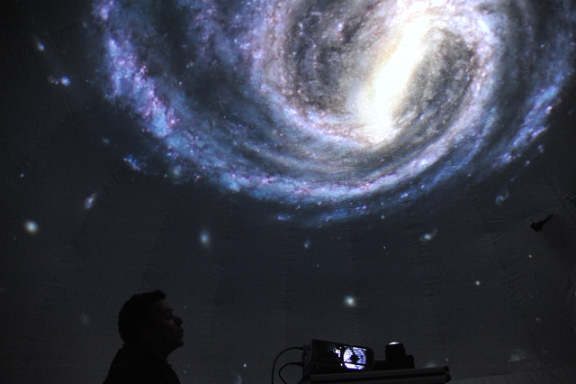 Semaine de l'Espace - Un planétarium à la médiathèque