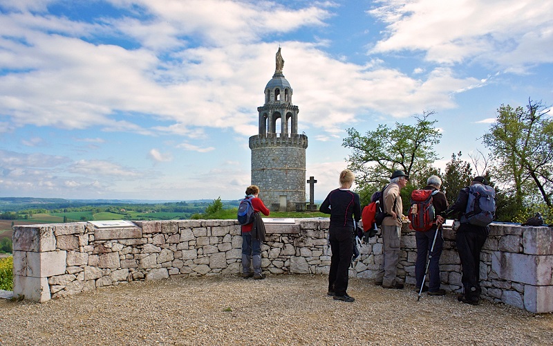 Butte de la vierge à Monbahus