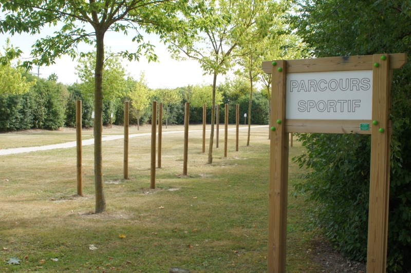 Camping "Le Gué de la Rivière", Mauzé-sur-le-Mignon - photo 15