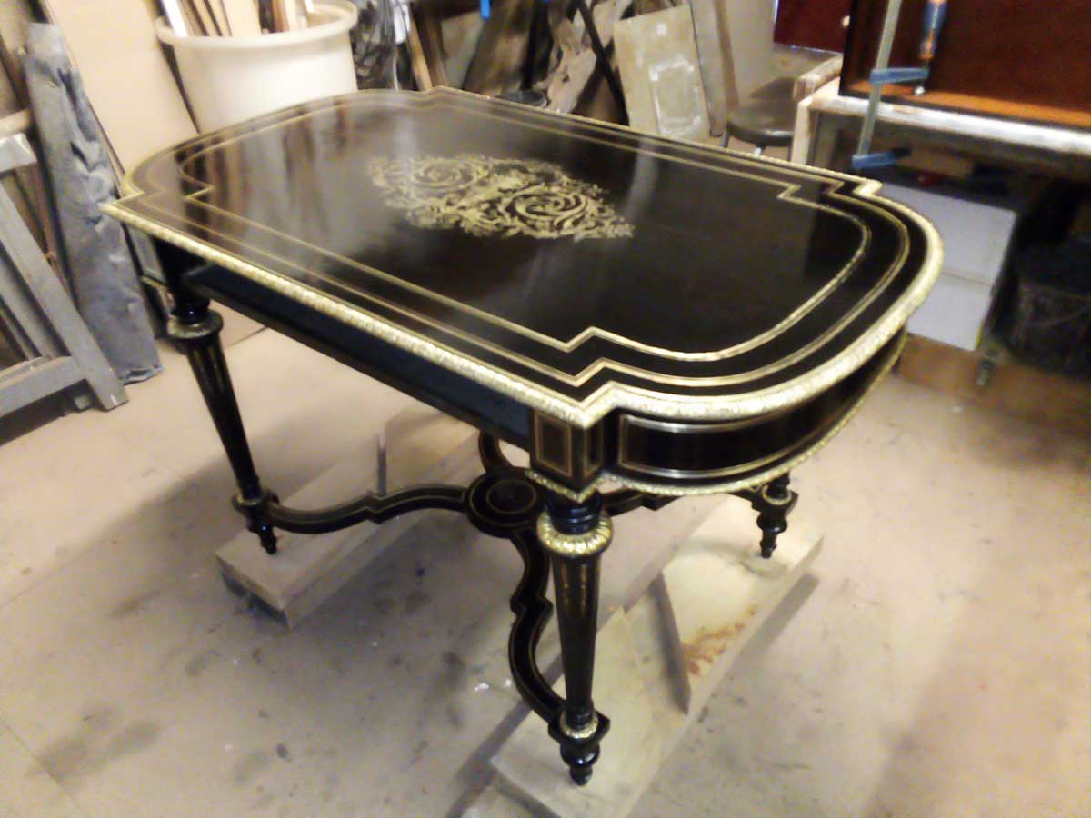 Jeannette Bouley - Restauratrice de meubles
