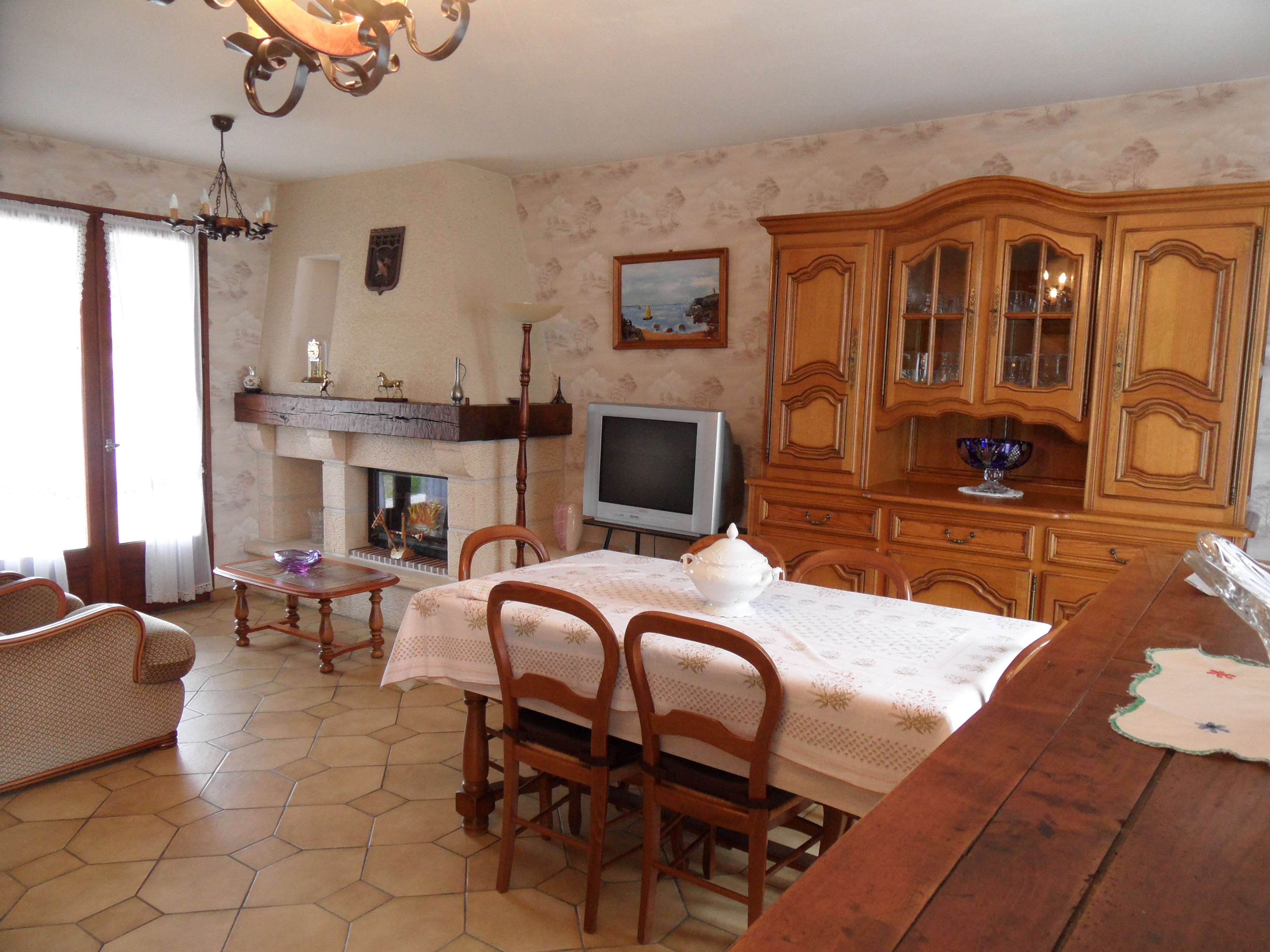 Location M. Dumont, Saint-Sornin-Lavolps - photo 4