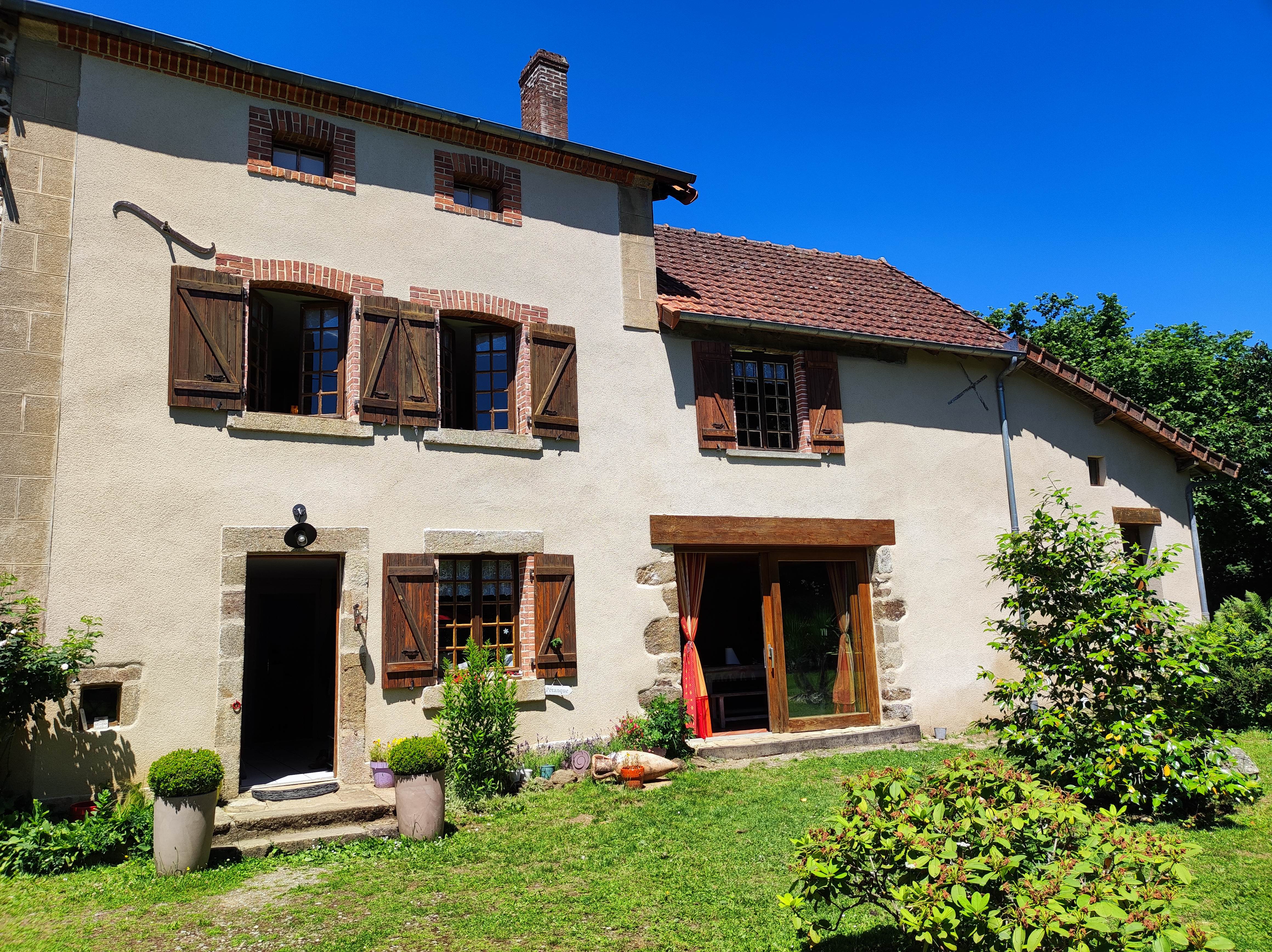 Location "Le Dolmen"