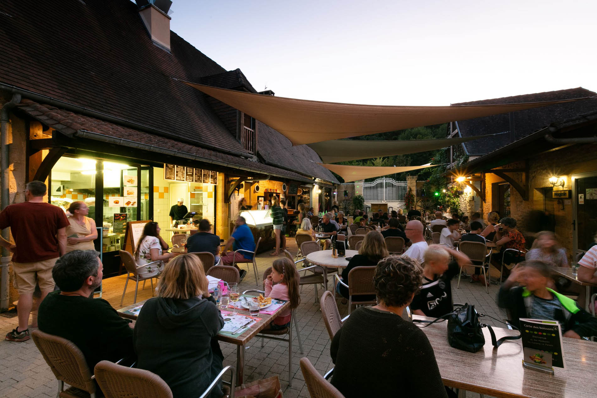 Camping Le Paradis, Saint-Léon-sur-Vézère - photo 20