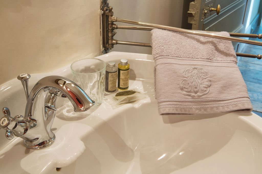 Chambres d'hôtes de l'Abbaye du Palais, Thauron