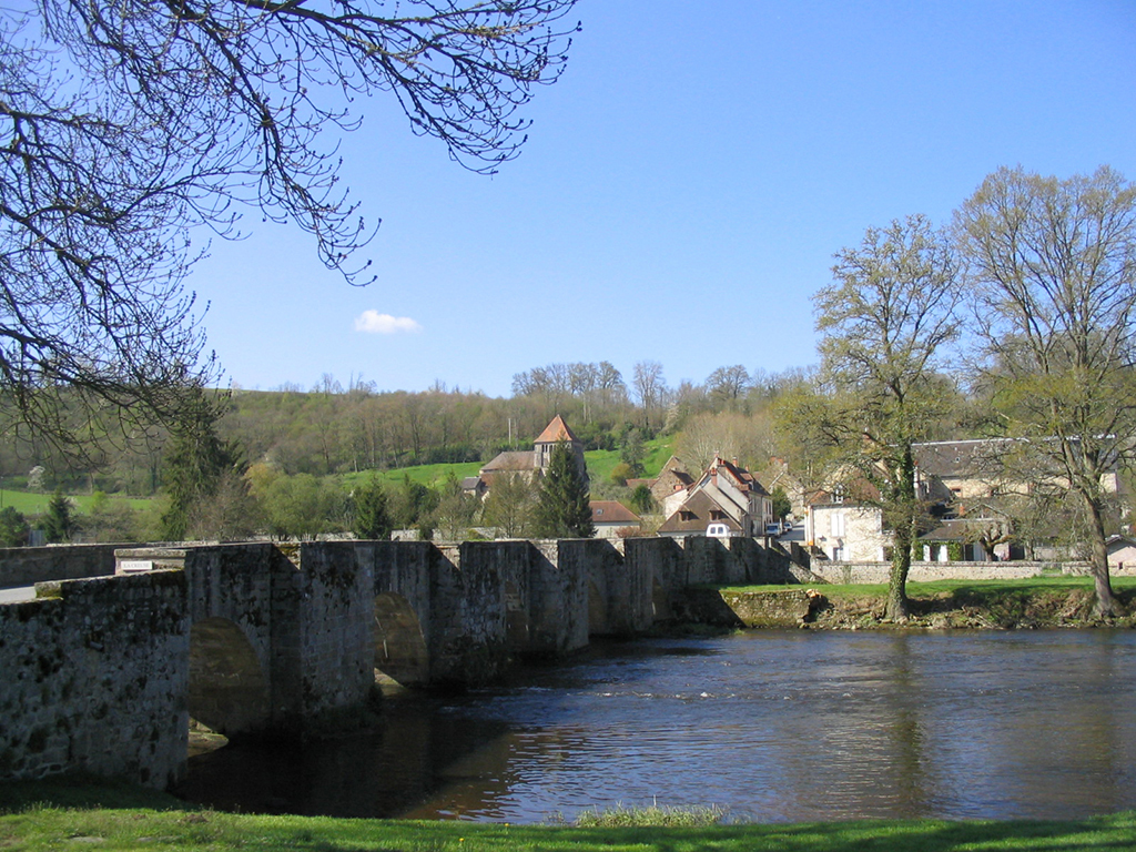 Circuit Pédestre N°15 CC : "Sur les pas des moines et des seigneurs"
