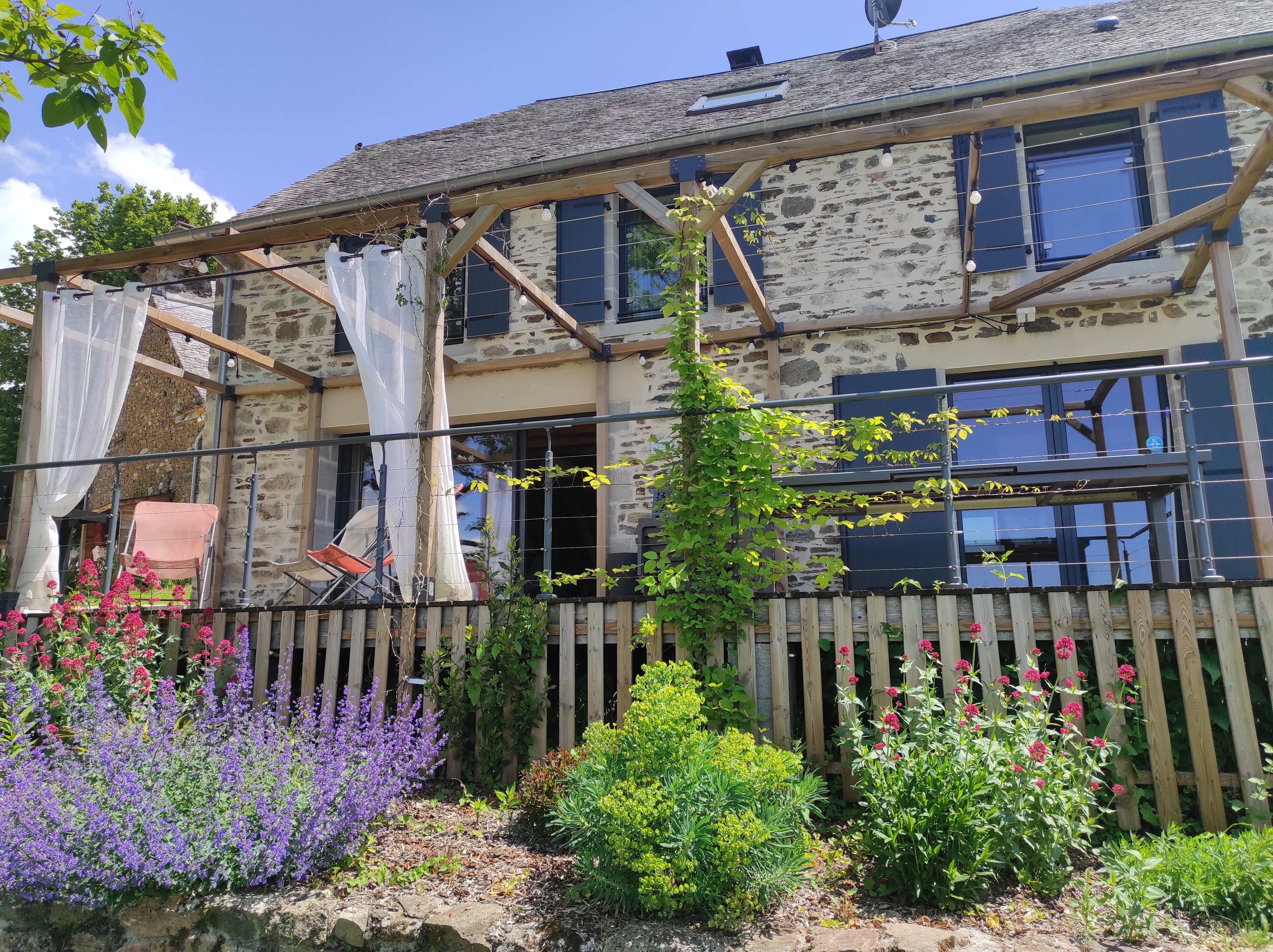La cabane du martin pécheur - Domaine de la Clauzade