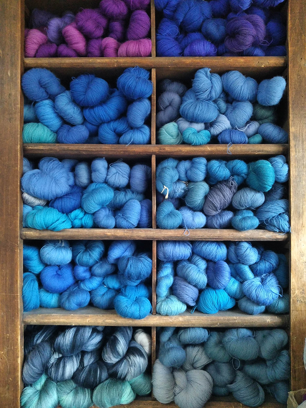 ATELIER - Teinture Aubusson Lab.