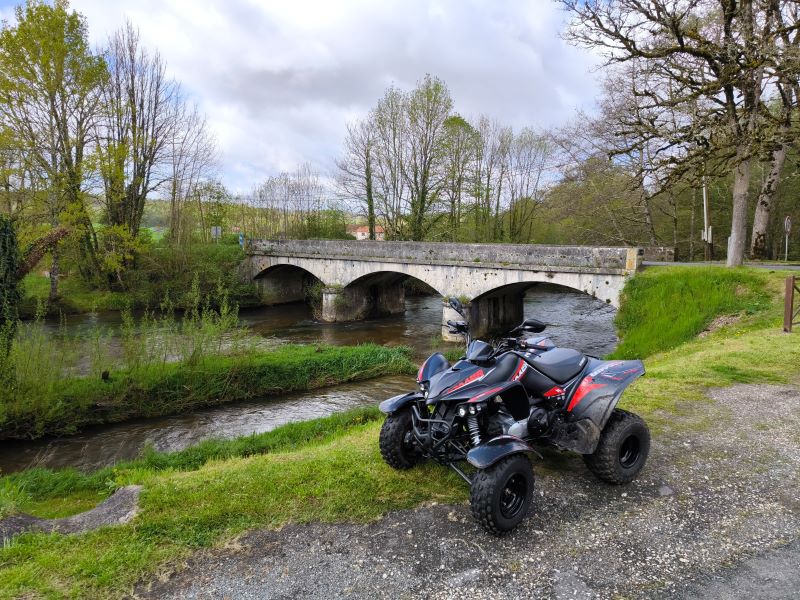 QUAD'9