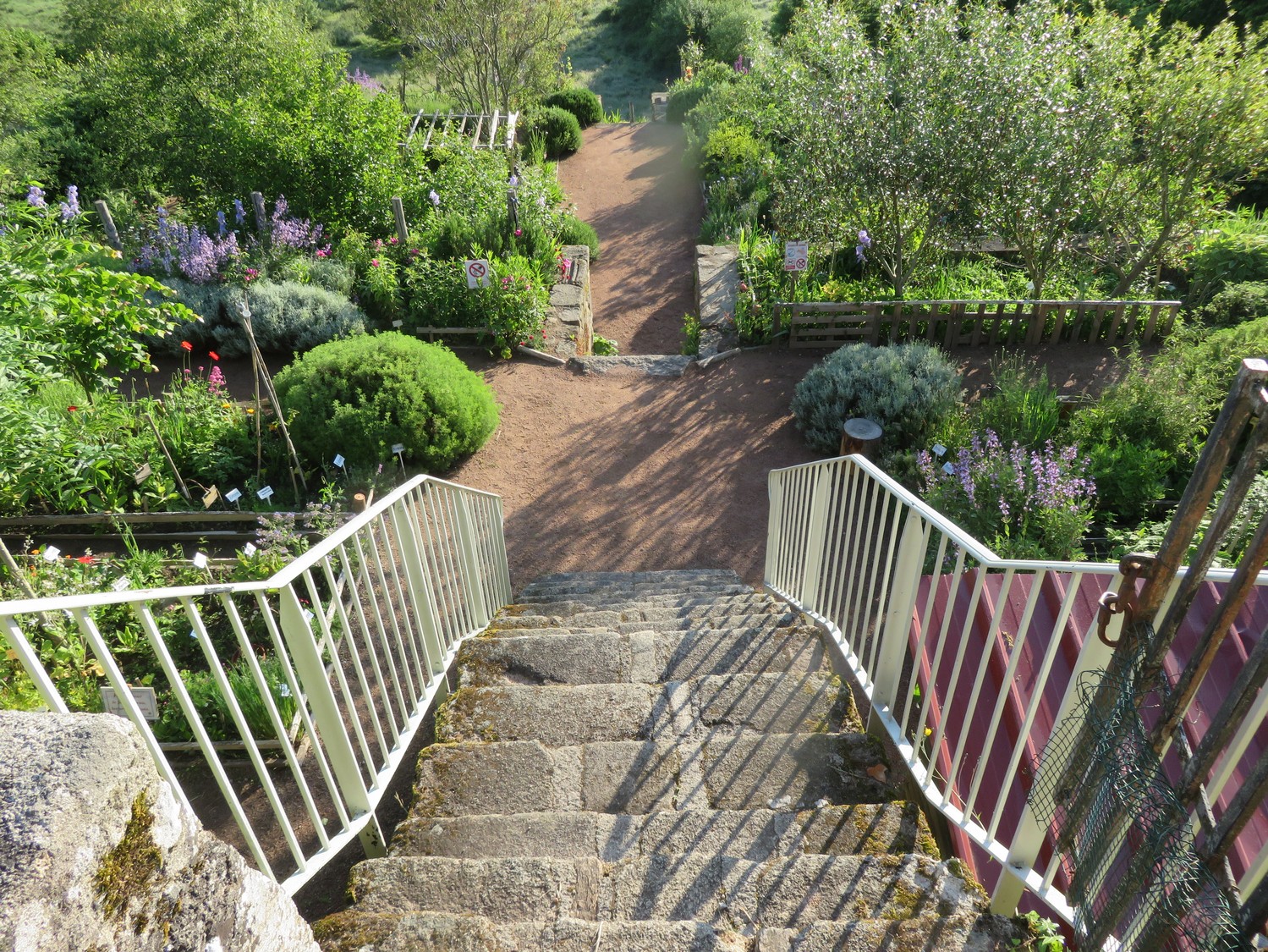 Jardin Plantes et Couleurs, Bénévent-l'Abbaye