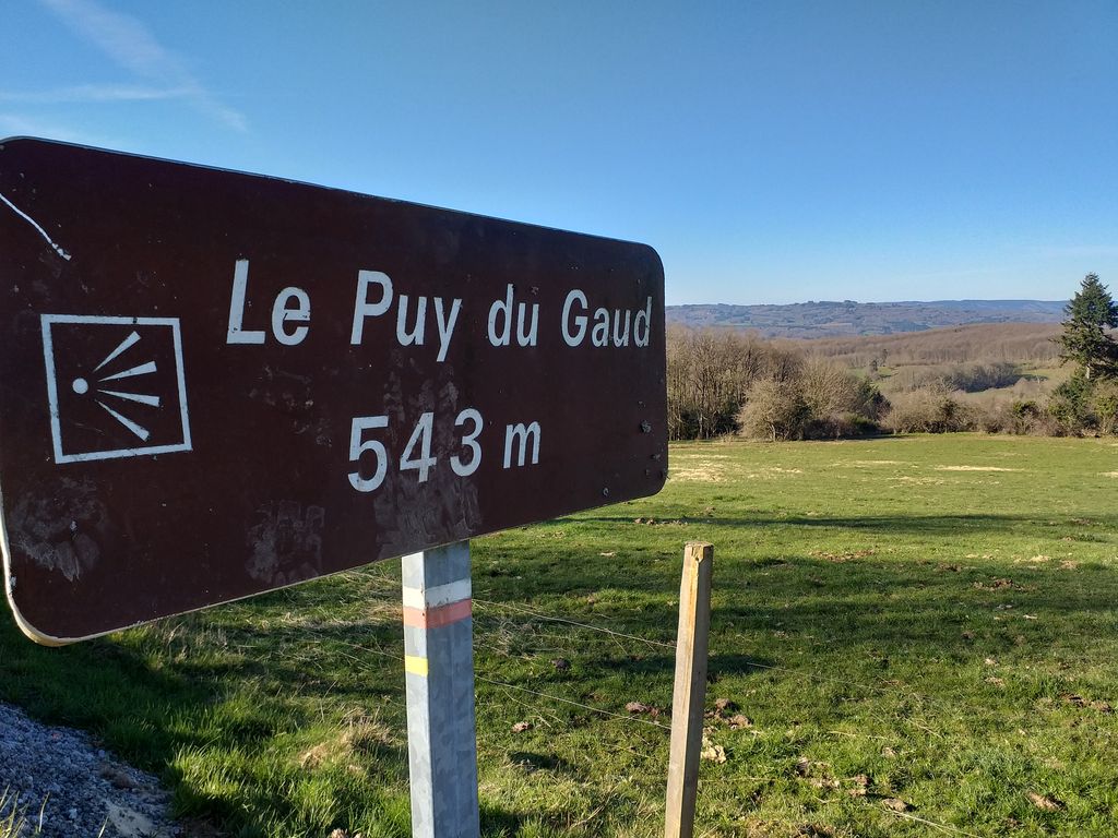 Aire de Pique Nique au Puy du Goth