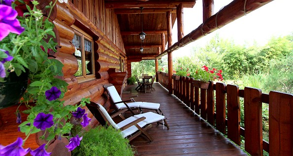 Gite insolites: Domaine de la Vergnolle "Fustes en bois le pêcheur", Roches - photo 8