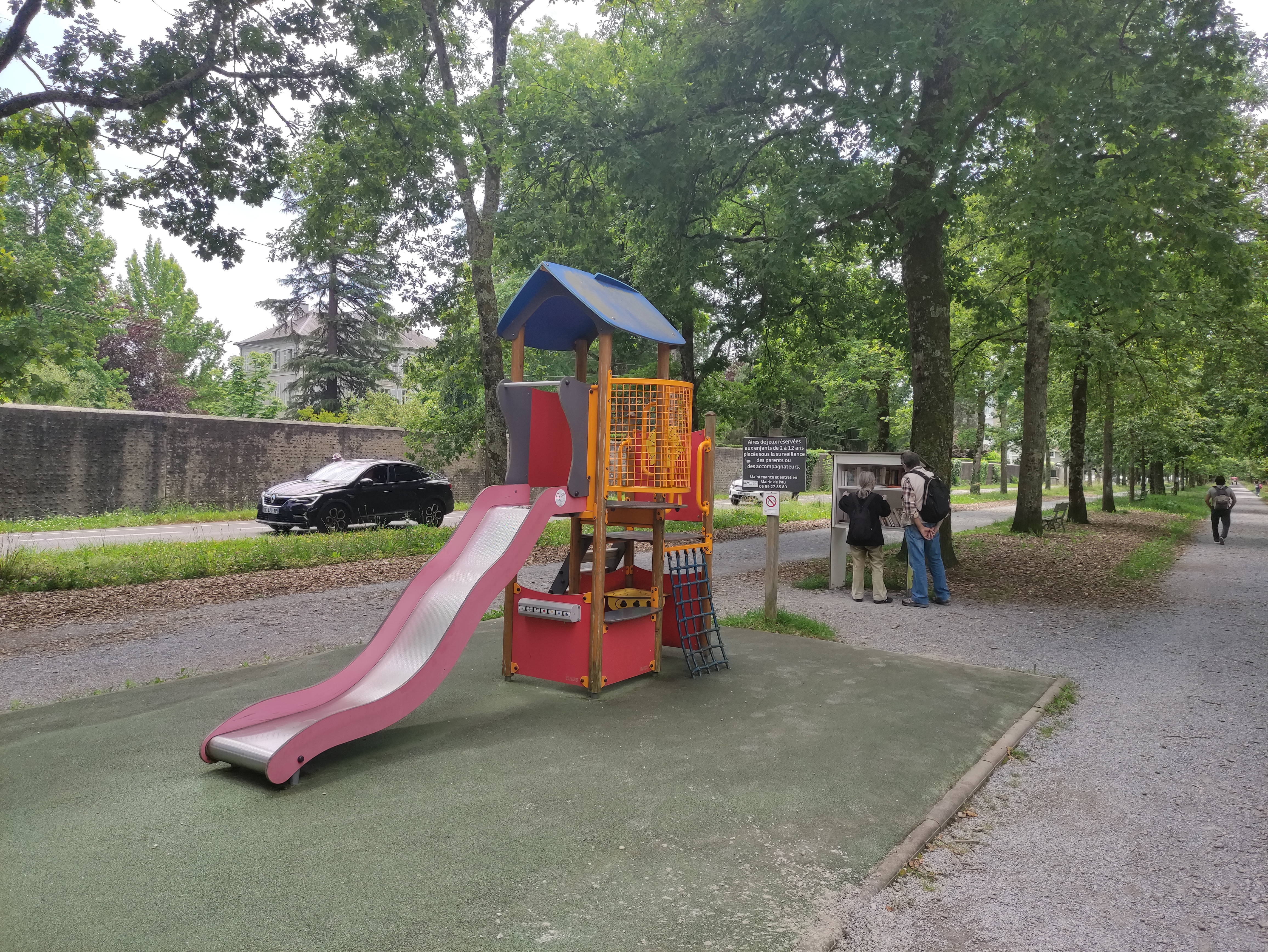 Aire de jeux - Allées de Morlàas