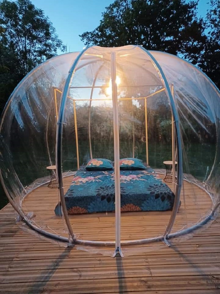 Chambre d'hôtes insolite : nuit sous les étoiles, La Saunière