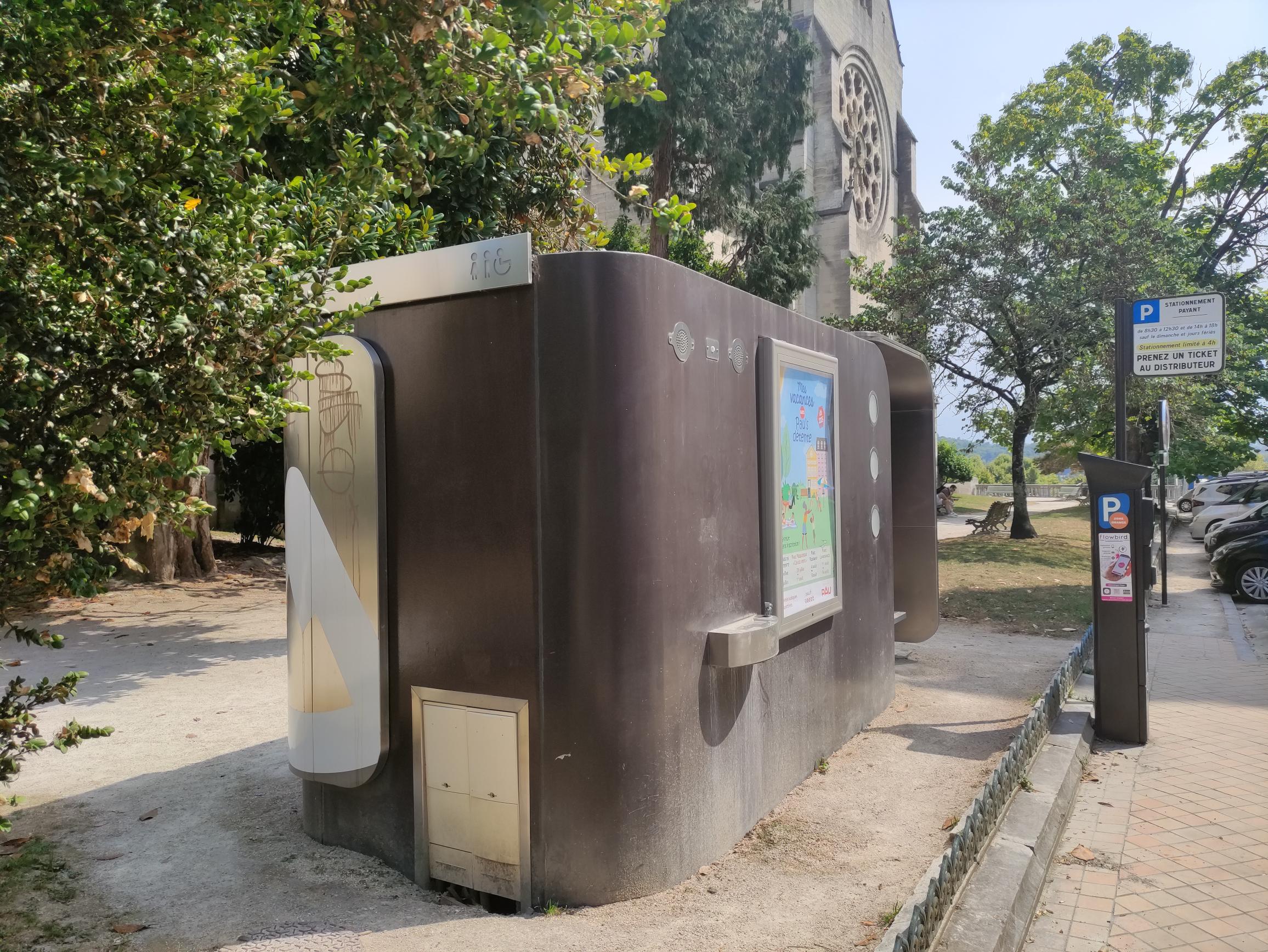 Toilettes Eglise Saint-Martin — photo 3