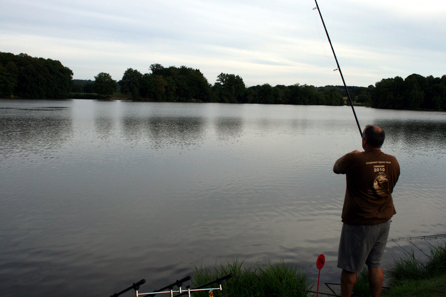 Pêche à l'étang de la Grande Cazine, Noth