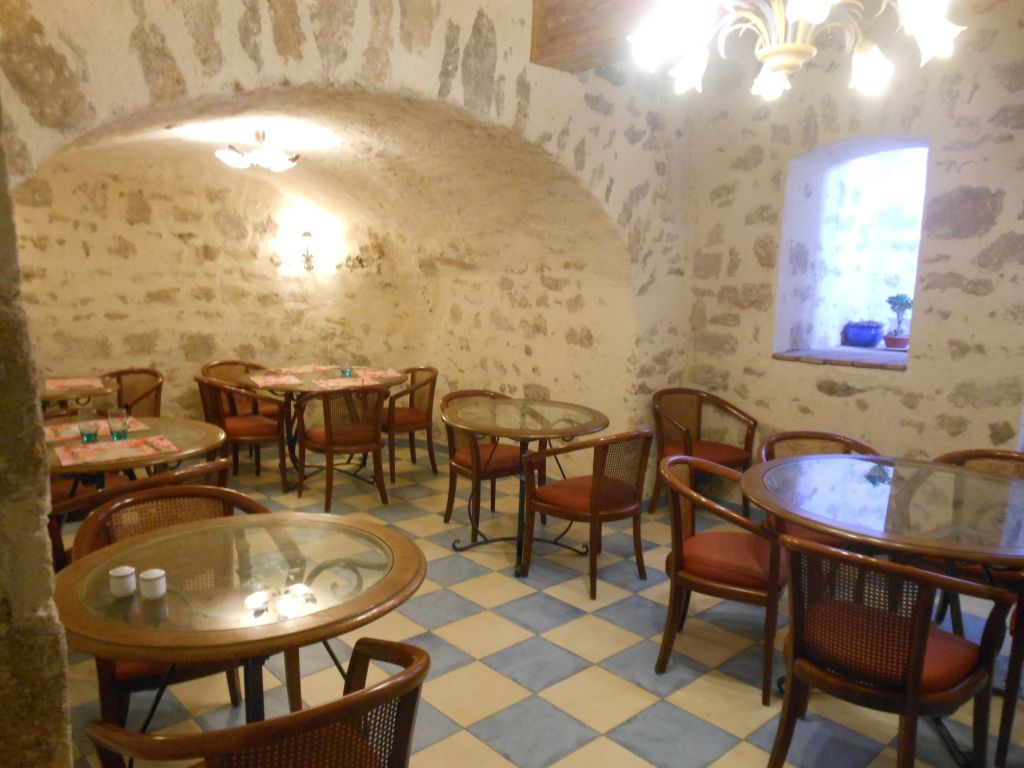 Hôtel Restaurant A la Porte Saint Jean - photo 5