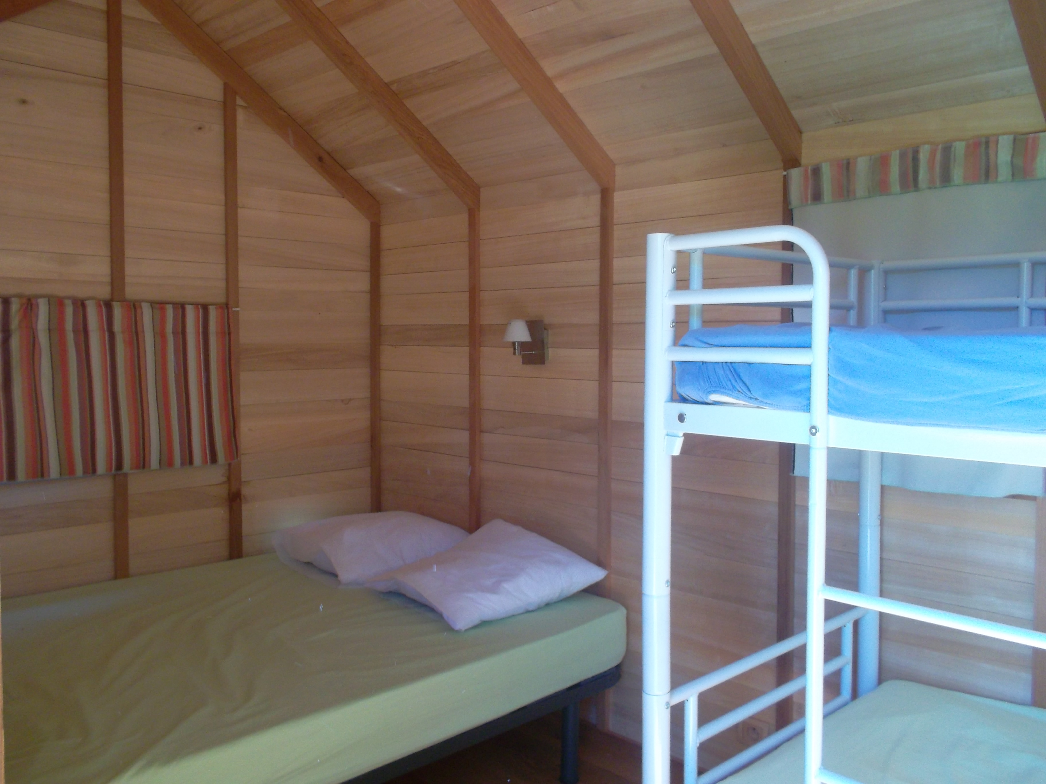 Aire naturelle de camping du Cébron - photo 5