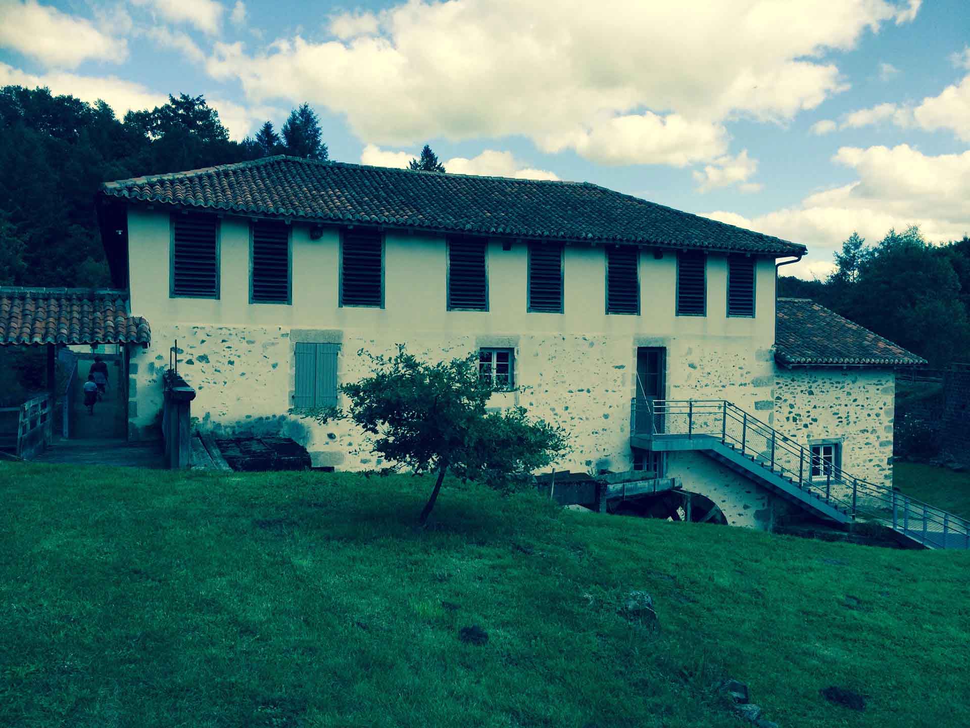 Sentier de Brignac au Moulin du Got, Royères