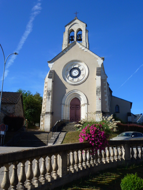 Sentier entre architecture et nature, Châteauneuf-la-Forêt