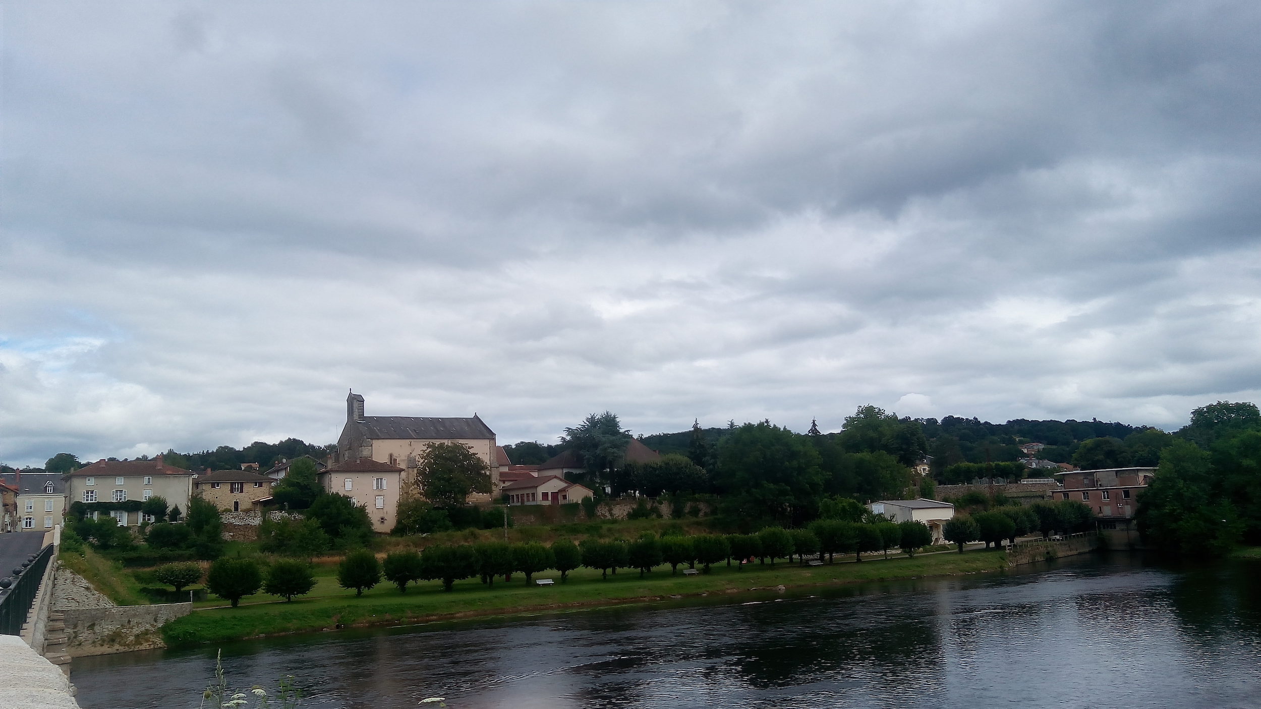 Autour de la gare de Saint-Victurnien