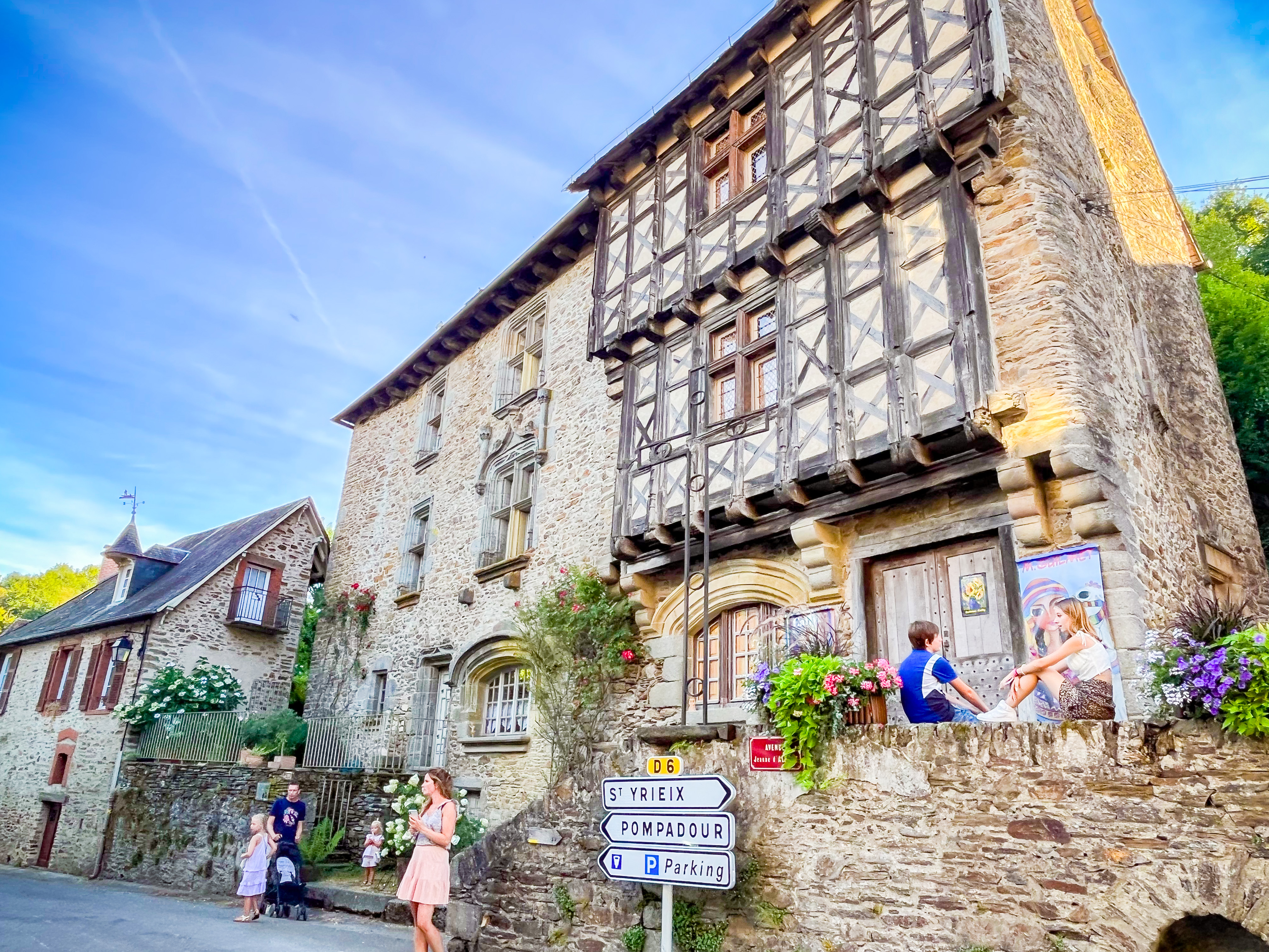 Office de Tourisme de Ségur-Le-Château Pays de Saint-Yrieix