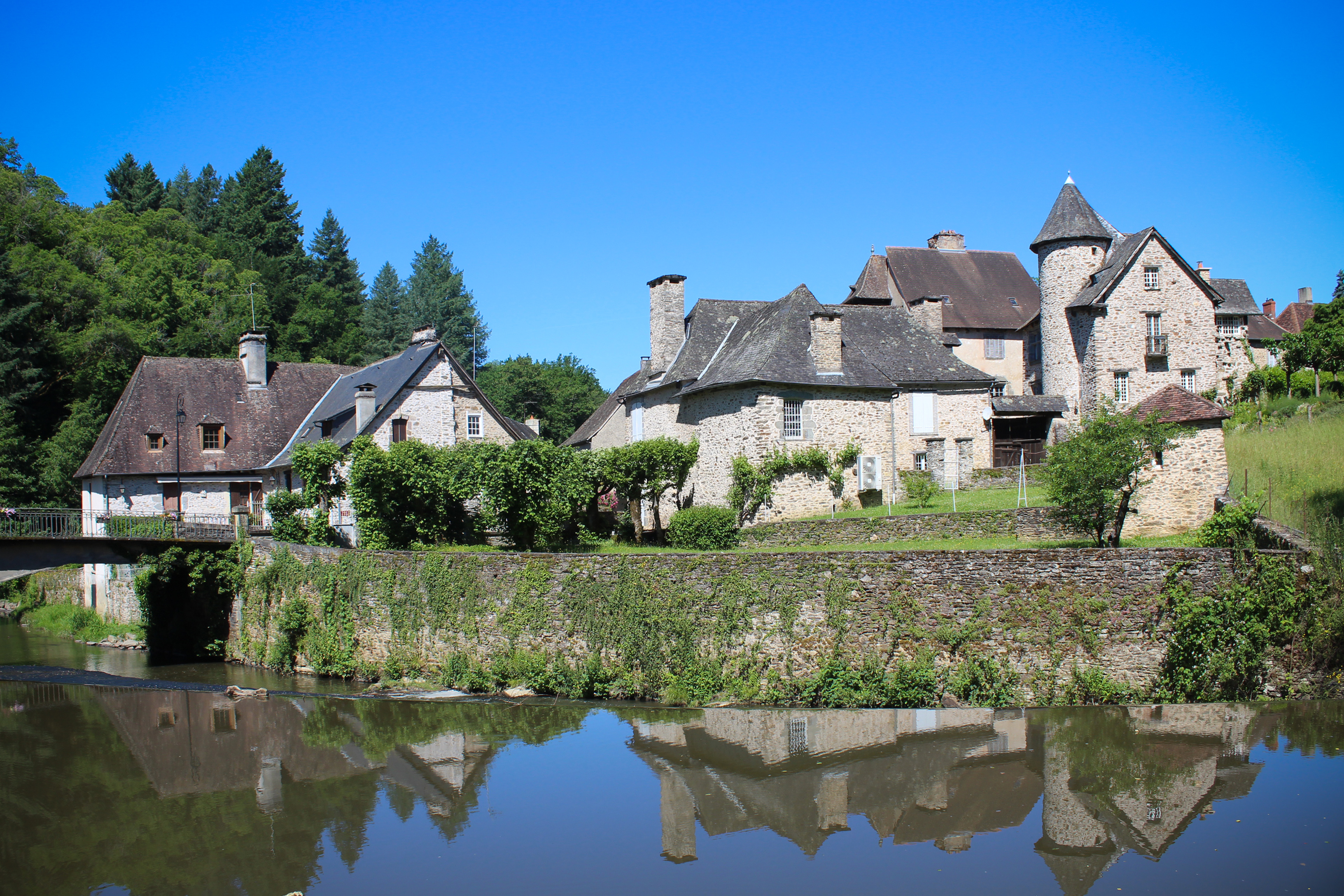Office de Tourisme de Ségur-Le-Château Pays de Saint-Yrieix — photo 2