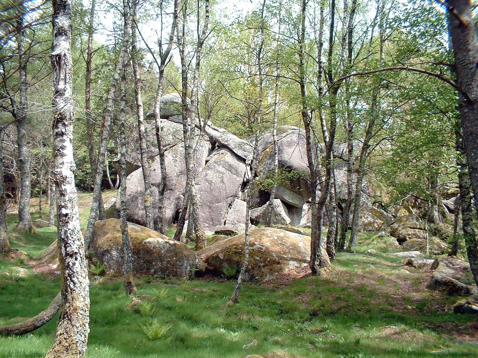 Rigole et Rocher du Diable