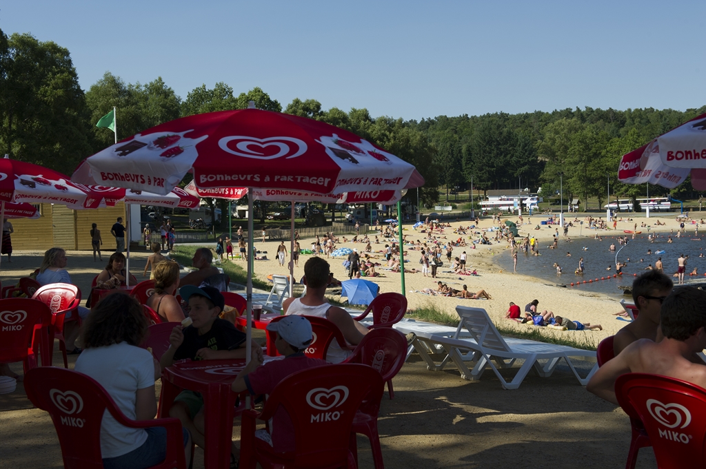 Plage d'Auphelle, Peyrat-le-Château
