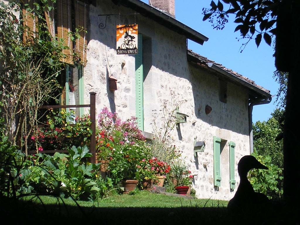 Yourtes de la Ferme des Ânes de Vassivière, Peyrat-le-Château - photo 14