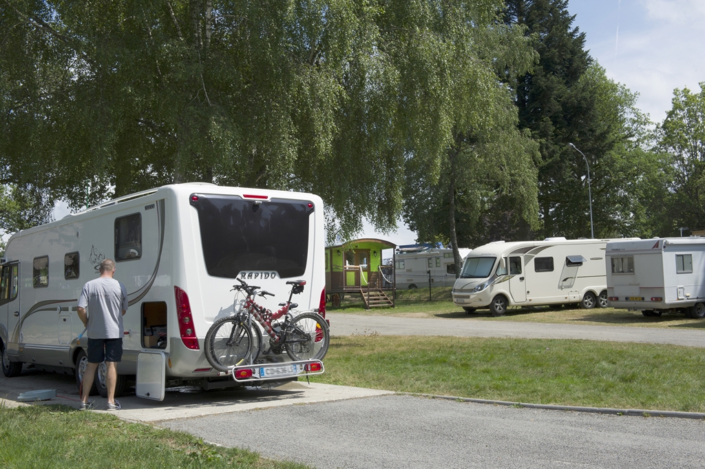 Aire d'accueil camping-car d'Auphelle - photo 4