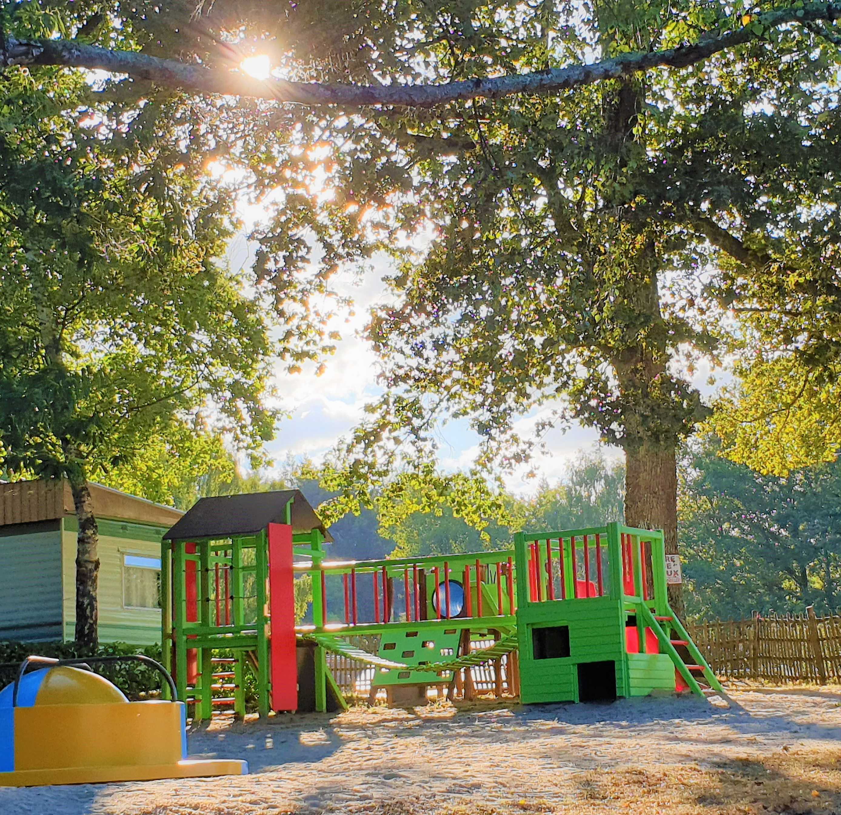 Camping L'Air du Lac, Saint-Hilaire-les-Places - photo 5