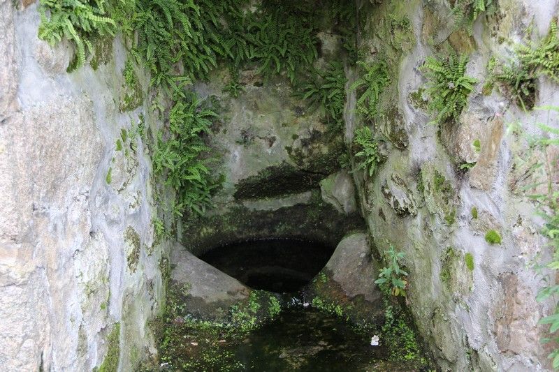 Fontaine Saint-Léger