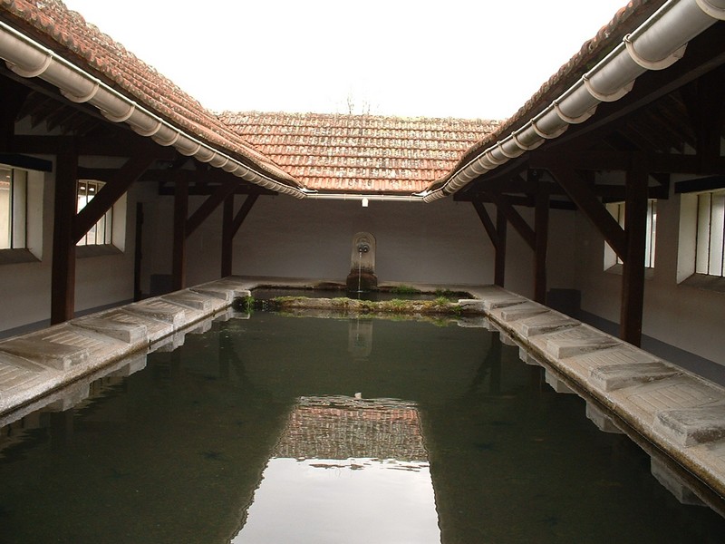 Lavoir couvert, Bessines-sur-Gartempe - photo 2