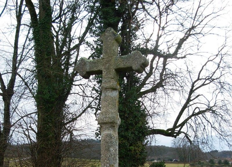 Croix de Pierrefiche