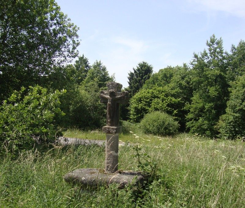 Croix du Mazataud, Bessines-sur-Gartempe