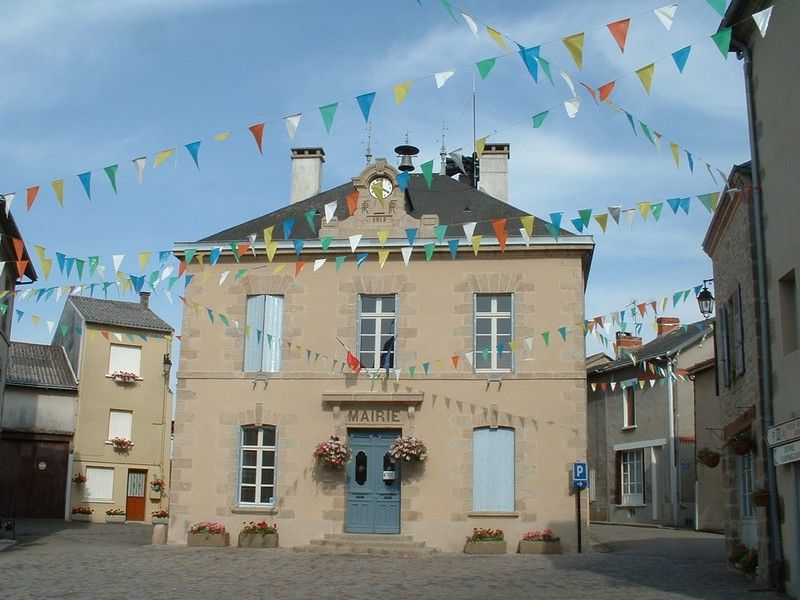 Mairie, Bessines-sur-Gartempe
