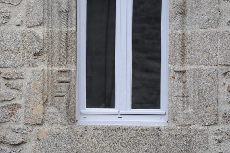Château de Monisme : fenêtre, Bessines-sur-Gartempe - photo 4