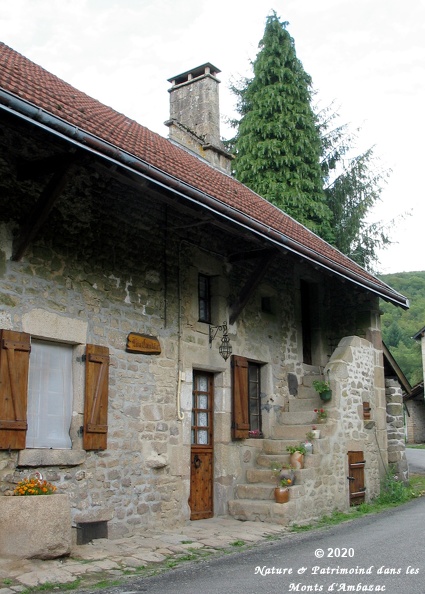 Maucloup et ses maisons marchoises, Jabreilles-les-Bordes - photo 2