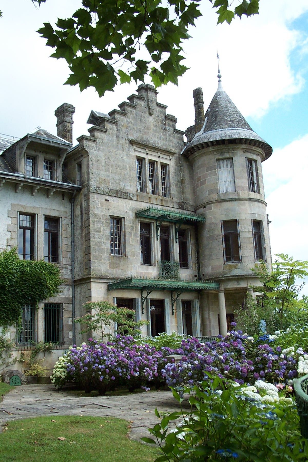 Château et parc de Montméry - Privé