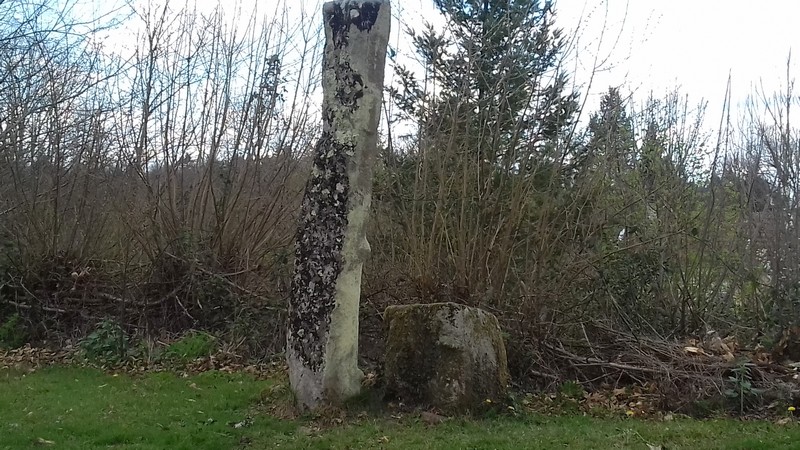 Menhir de la Croix Parot