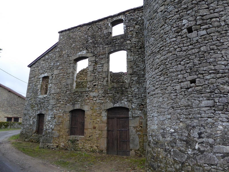 Château de Montauran, Nantiat