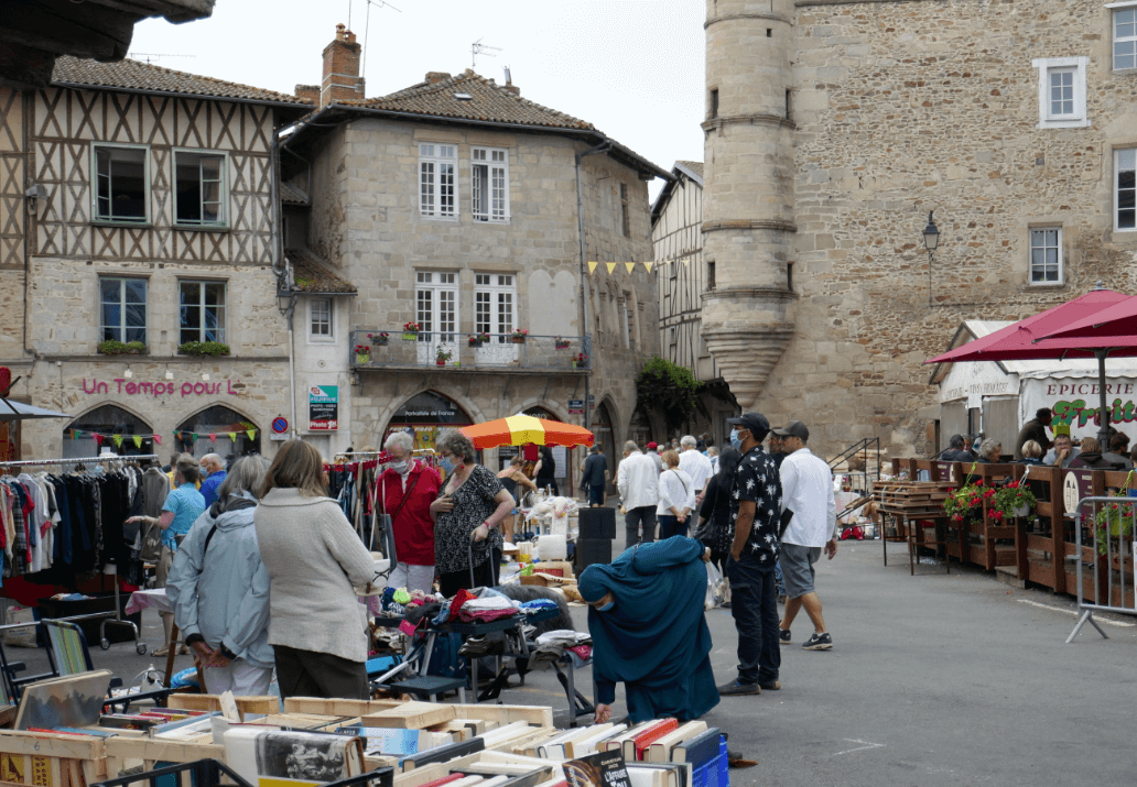 Vide-grenier, Saint-Léonard-de-Noblat