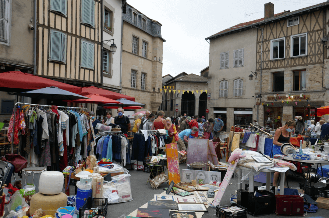 Vide-grenier, Saint-Léonard-de-Noblat - photo 4