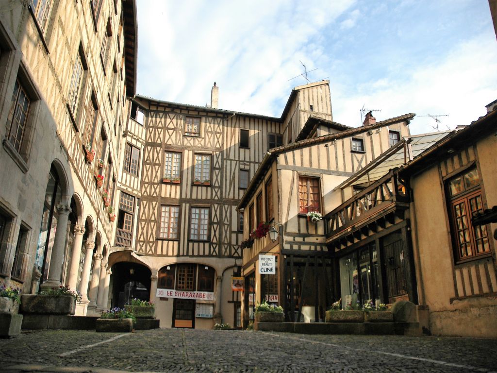 La cour du Temple — photo 2